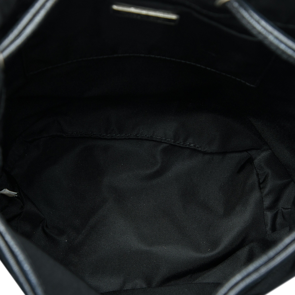 Pre-Loved Prada Beaded Tessuto Evening Bear Drawstring Bucket Bag - Picture 4 of 6